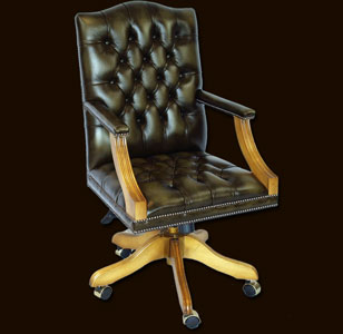 Antique Reproduction Full Size Gainsborough Swivel Chair